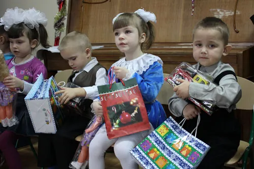 У «Малятко» на День Святого Миколая завітали міндоходівці Вінниччини — фото 1