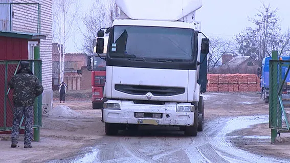 Правоохоронці затримали зловмисника, якого підозрюють у ряді шахрайств на території україни — фото 1