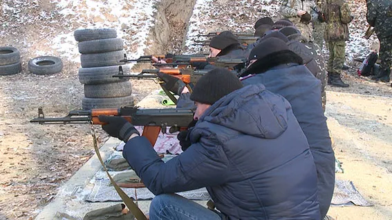 На військовому полігоні зведений загін вінницьких міліціонерів перевірив свою боєздатність (Фоторепортаж) — фото 2