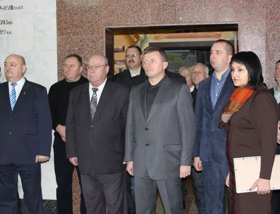 У Вінниці відкрили меморіальну дошку пам'яті легендарного генерала Віктора Тяжлова (Фото) — фото 5