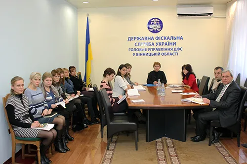 Вінницькі волонтери взяли участь у всеукраїнському семінарі фіскальної служби — фото 1