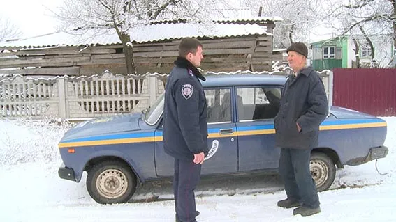 Двоє зеків-рецидивістів пограбували пенсіонера – вкрали мобілку, гроші та авто (Фото) — фото 3