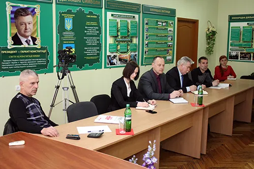 Формування митної вартості товарів на Вінниччині обговорили за круглим столом — фото 1