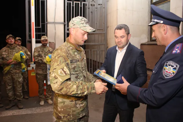 До Вінниці із зони АТО повернулися бійці спецпідрозділу «Фантом» — фото 1